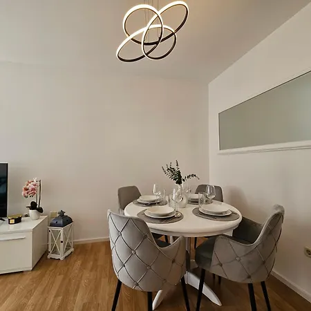 Marevic Apartamento *